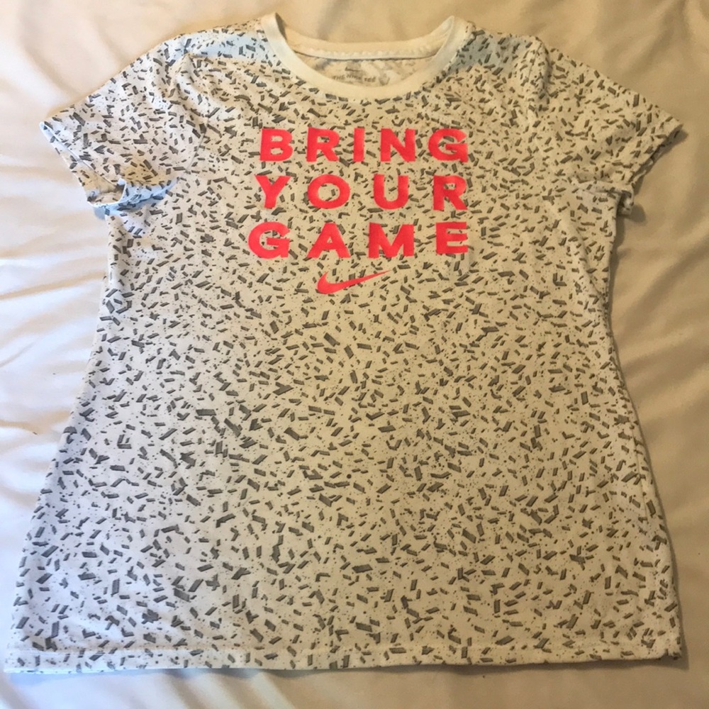 Girls Nike shirt